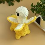 Bananasaurus crochet pattern