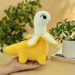 Bananasaurus crochet pattern